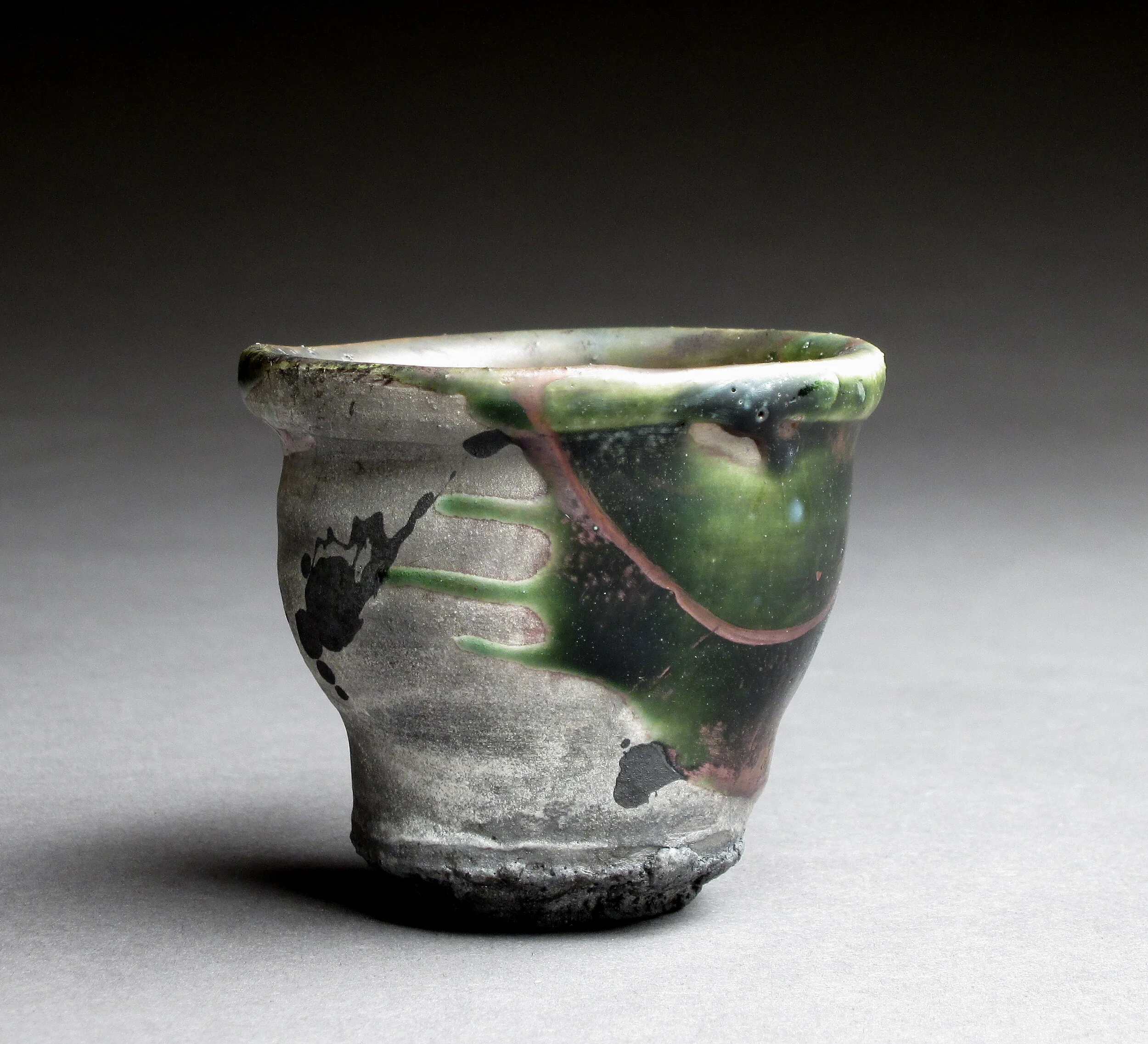 Hikidashi Oribe Guinomi — Robert Fornell Ceramics